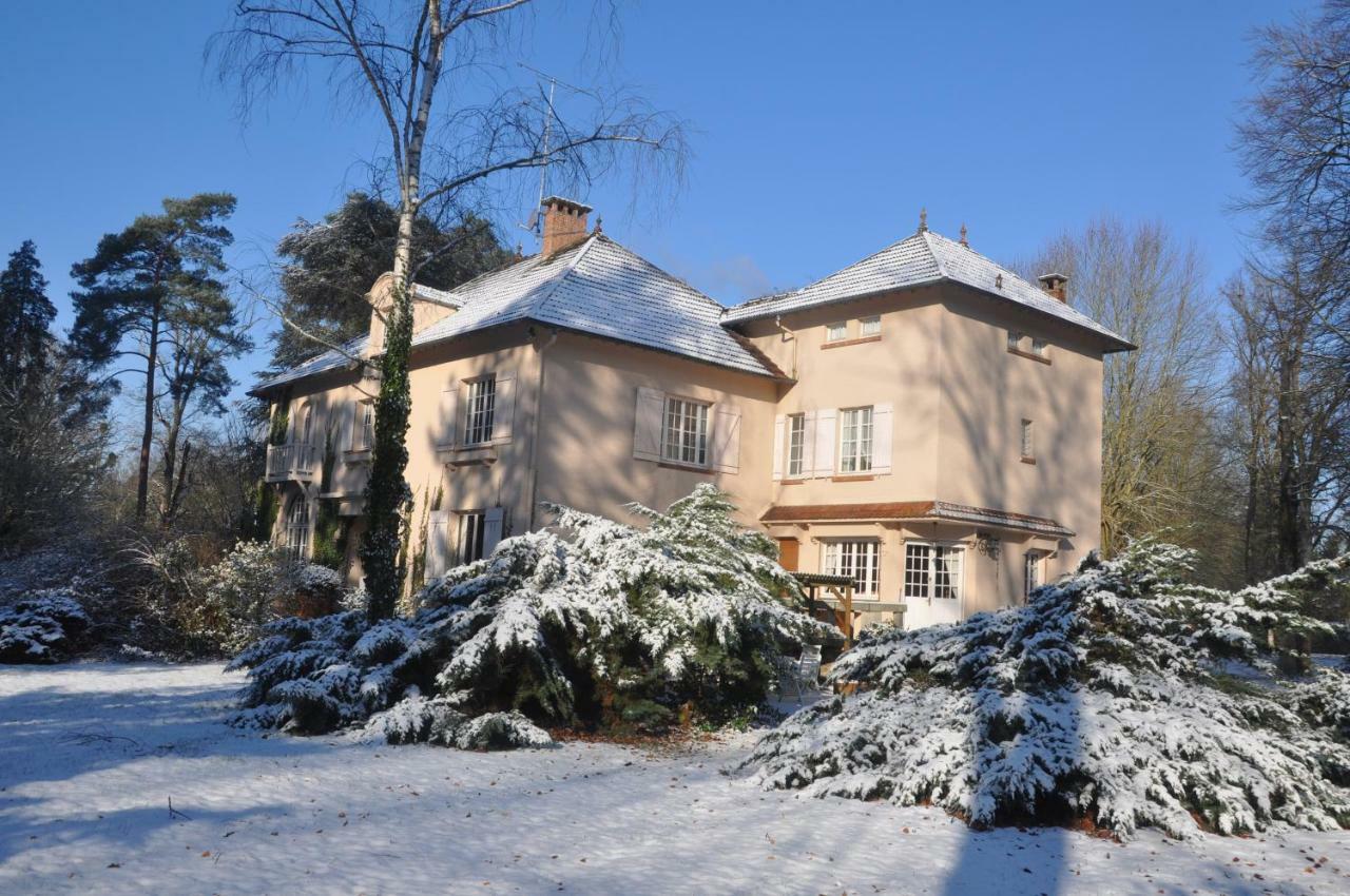 Bed and Breakfast Domaine De Bramefaon Barbizon Exterior foto